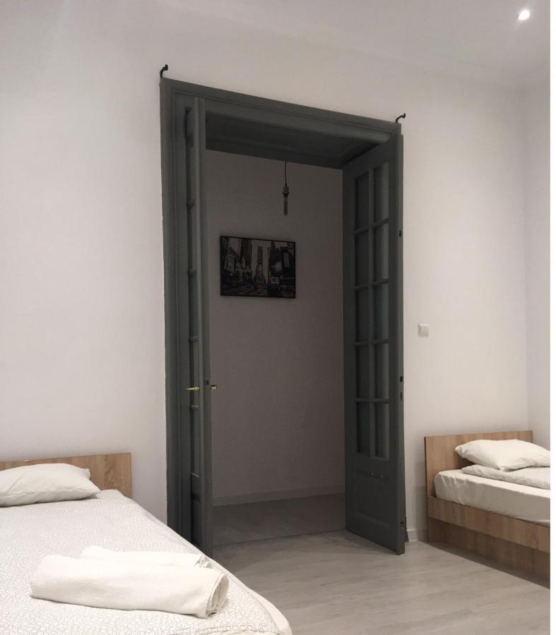 Outstanding 3Br Ultracentral Cityview Balcony Aaa Leilighet Bucureşti Eksteriør bilde