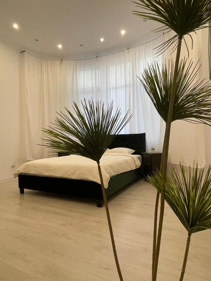 Outstanding 3Br Ultracentral Cityview Balcony Aaa Leilighet Bucureşti Eksteriør bilde